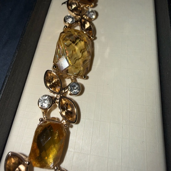 Vintage Napier gold lucite crystal bracelet - Picture 4 of 5